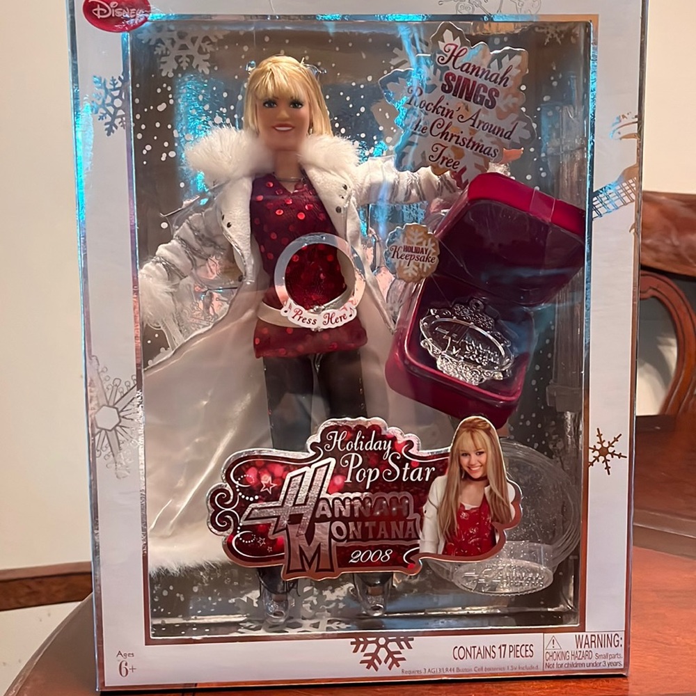 Disney 2008 Holiday Pop Star Hannah Montana